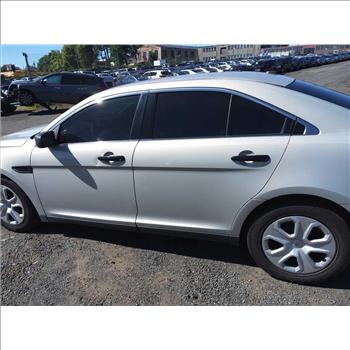 2014 Ford Taurus (Hartford, CT 06114)