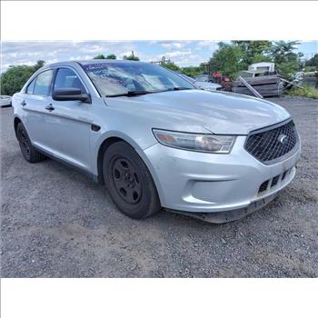 2014 Ford Taurus (Hartford, CT 06114)