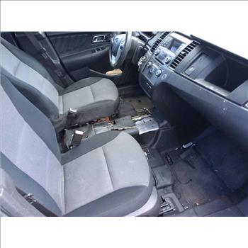 2014 Ford Taurus (Hartford, CT 06114)