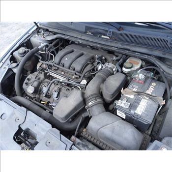 2014 Ford Taurus (Hartford, CT 06114)