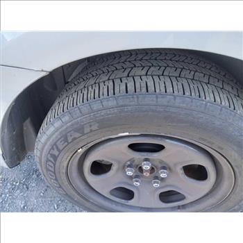 2014 Ford Taurus (Hartford, CT 06114)