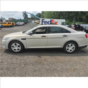 2014 Ford Taurus (Hartford, CT 06114)