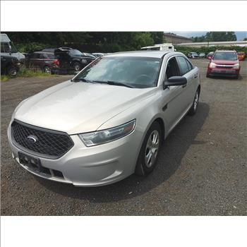 2014 Ford Taurus (Hartford, CT 06114)