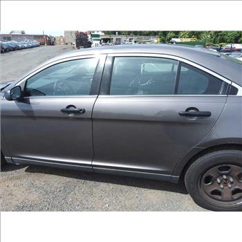 2014 Ford Taurus (Hartford, CT 06114)