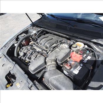 2014 Ford Taurus (Hartford, CT 06114)