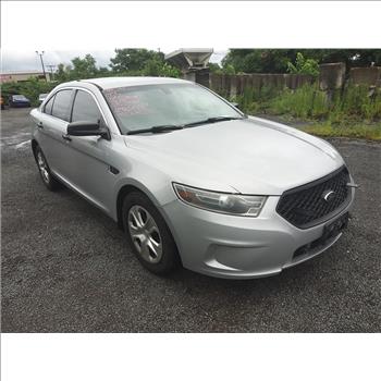 2014 Ford Taurus (Hartford, CT 06114)