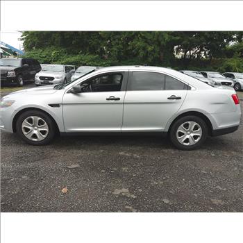 2014 Ford Taurus (Hartford, CT 06114)