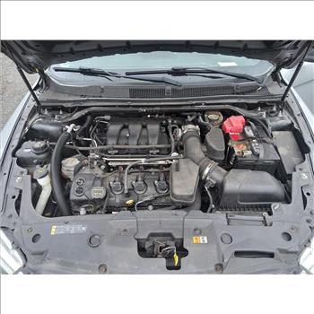 2014 Ford Taurus (Hartford, CT 06114)