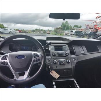 2014 Ford Taurus (Hartford, CT 06114)