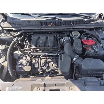 2014 Ford Taurus (Hartford, CT 06114)