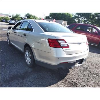 2014 Ford Taurus (Hartford, CT 06114)