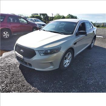 2014 Ford Taurus (Hartford, CT 06114)