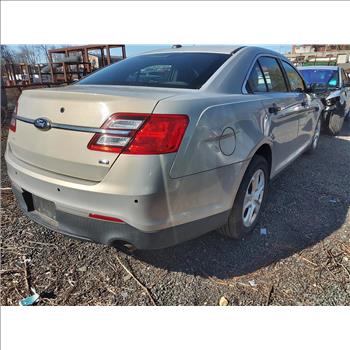 2014 Ford Taurus (Hartford, CT 06114)