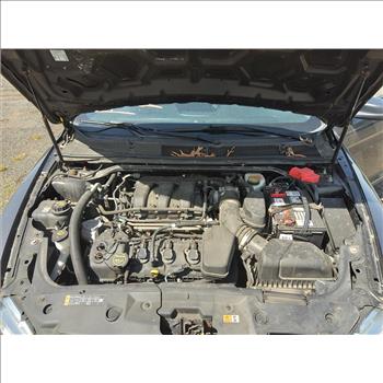 2014 Ford Taurus (Hartford, CT 06114)