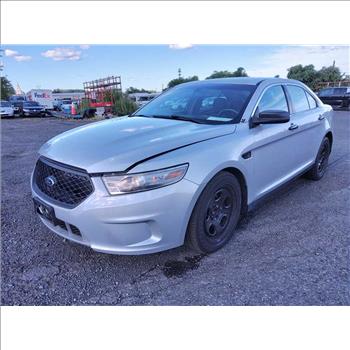 2014 Ford Taurus (Hartford, CT 06114)