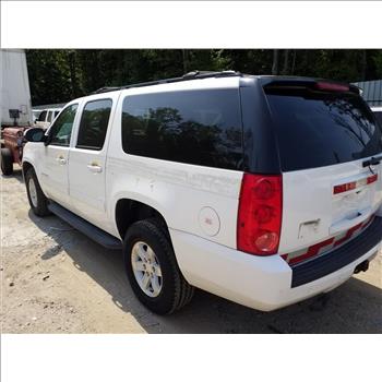 2014 GMC Yukon (Staten Island, NY 10309)