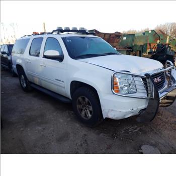 2014 GMC Yukon (Staten Island, NY 10309)