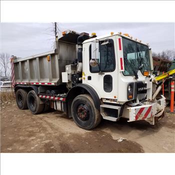 2014 Mack MRU613 (Staten Island, NY 10309)
