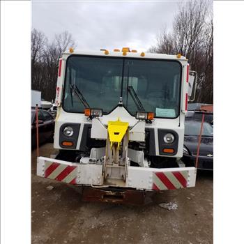 2014 Mack MRU613 (Staten Island, NY 10309)