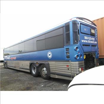 2014 MCI D4500FT (Hartford, CT 06114)