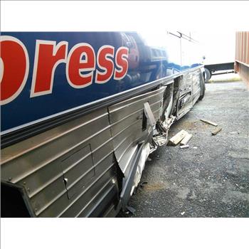 2014 MCI D4500FT (Hartford, CT 06114)