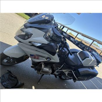 2015 BMW R 1200RT Motorcycle (Murrieta, CA 92562)