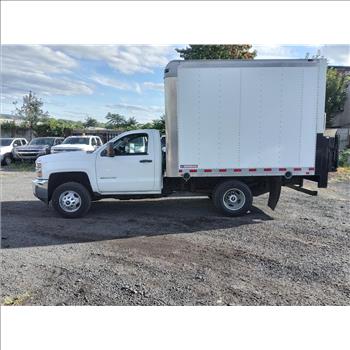 2015 Chevrolet Silverado 3500 (Hartford, CT 06114)