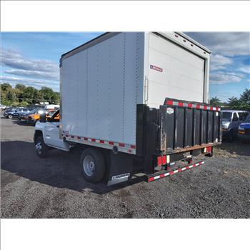 2015 Chevrolet Silverado 3500 (Hartford, CT 06114)