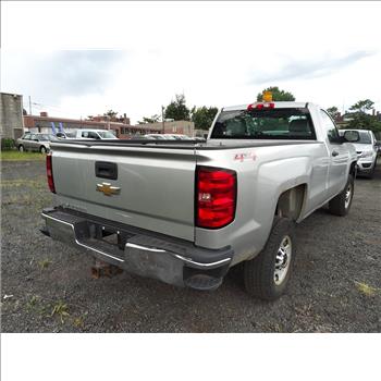 2015 Chevrolet Silverado (Hartford, CT 06114)