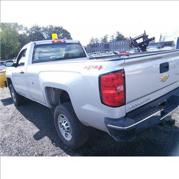 2015 Chevrolet Silverado w/Plow (Hartford, CT 06114)
