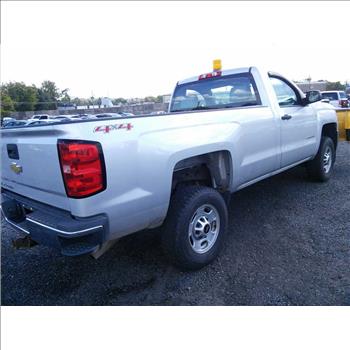 2015 Chevrolet Silverado w/Plow (Hartford, CT 06114)