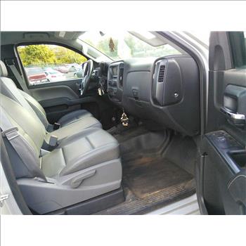 2015 Chevrolet Silverado w/Plow (Hartford, CT 06114)