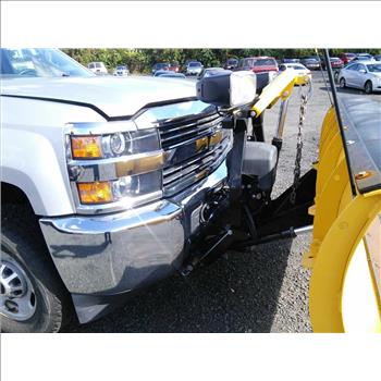 2015 Chevrolet Silverado w/Plow (Hartford, CT 06114)