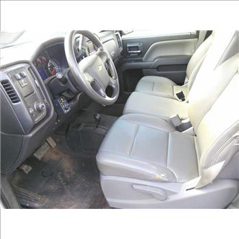 2015 Chevrolet Silverado w/Plow (Hartford, CT 06114)