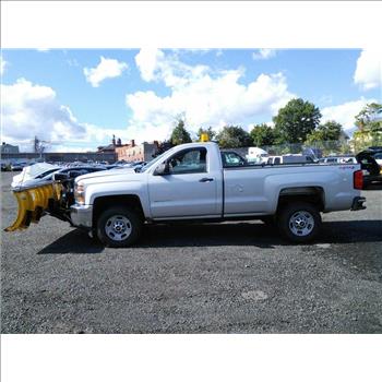 2015 Chevrolet Silverado w/Plow (Hartford, CT 06114)