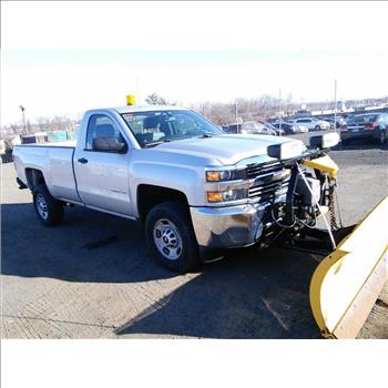 2015 Chevrolet Silverado w/Plow (Hartford, CT 06114)
