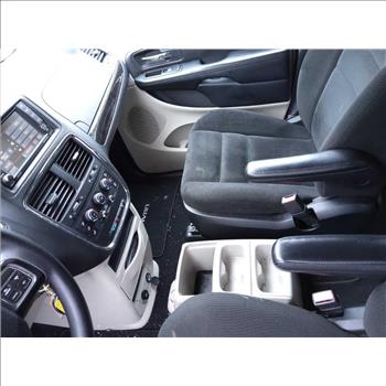 2015 Dodge Grand Caravan (Hartford, CT 06114)