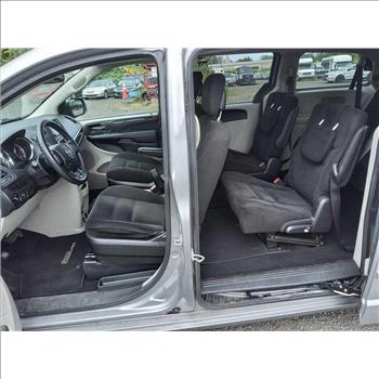 2015 Dodge Grand Caravan (Hartford, CT 06114)