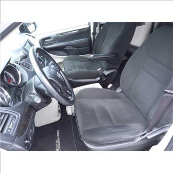 2015 Dodge Grand Caravan (Hartford, CT 06114)