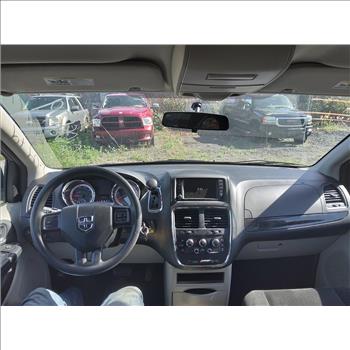 2015 DODGE Grand Caravan (Hartford, CT 06114)