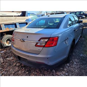 2015 Ford Interceptor (Hartford, CT 06114)