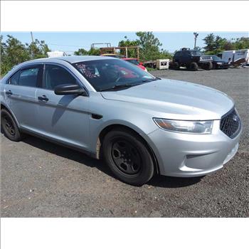 2015 Ford Interceptor (Hartford, CT 06114)