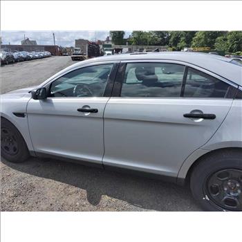 2015 Ford Interceptor (Hartford, CT 06114)