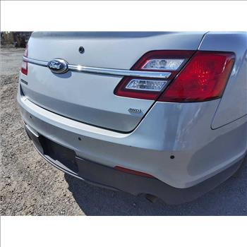 2015 Ford Interceptor (Hartford, CT 06114)