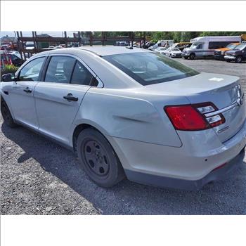 2015 Ford Interceptor (Hartford, CT 06114)