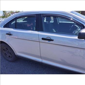 2015 Ford Interceptor (Hartford, CT 06114)