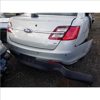 2015 Ford Taurus (Hartford, CT 06114)