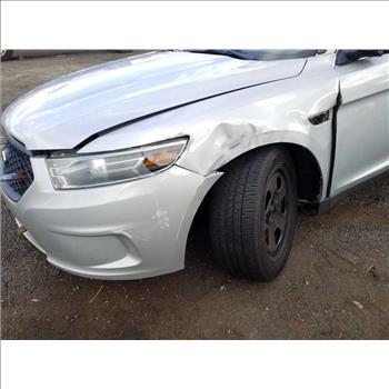 2015 Ford Taurus (Hartford, CT 06114)