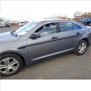 2015 Ford Taurus (Hartford, CT 06114)