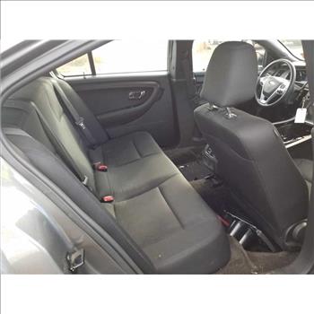 2015 Ford Taurus (Hartford, CT 06114)